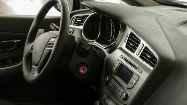 Кинези осмислили WC у аутомобилу: Решење за дуге вожње и застоје