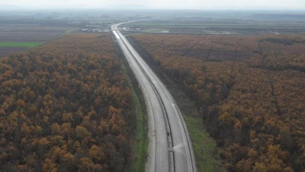 До Сарајева за мање од три сата: Приводи се крају најважнија деоница ка БиХ, ниче и гранични прелаз од 16 трака (ФОТО/ВИДЕО)