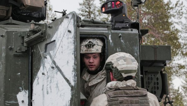 Финска се опасно спрема за рат: Од уста одвајају за војне потребе, страхују од новог Зимског рата