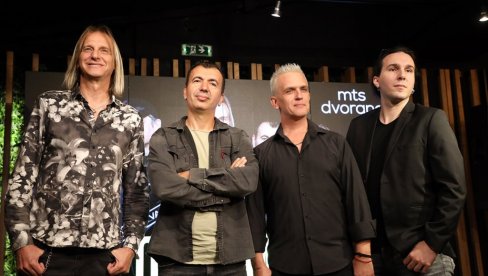 Деценије крви и леда: Група Освајчи слави 35 година каријере (ФОТО)