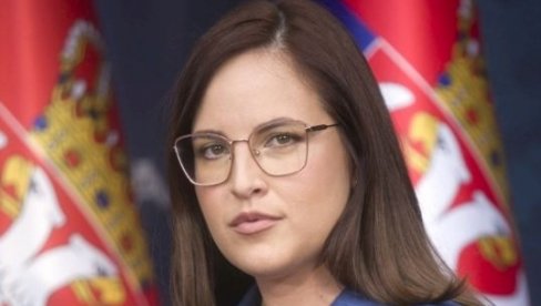 ПАВКОВ НАЈАВИЛА НАСТАВАК ВЕЛИКЕ НАЦИОНАЛНЕ ЕКОЛОШКЕ КАМПАЊЕ ЗА МЛАДЕ: „Природа нема алтернативу. Зато делуј и ти!“
