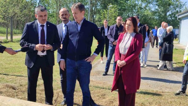 Радови на водоснабдевању у Ћуприји: Министар Глишић посетио извориште Стрелиште (ФОТО)