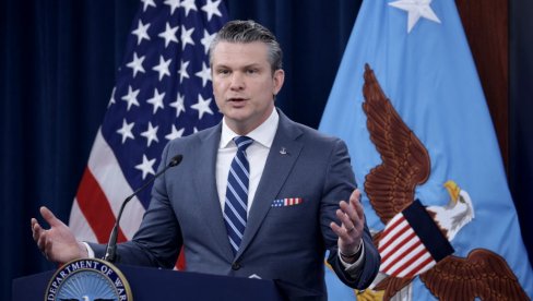ХЕГСЕТ ОПТУЖИО СЕНАТОРА КЕЛИЈА ДА ЈЕ ОПЕТ ПРЕКРШИО ЗАКЛЕТВУ: Ево шта је званичник САД изјавио
