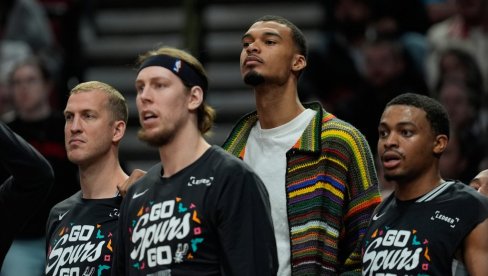 Sparsi bez Vembanjame? Ma, može! San Antonio razbio Portland i vratio brejk