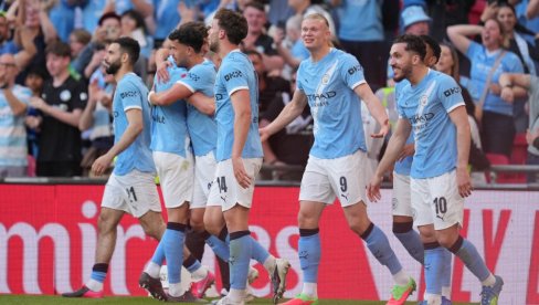 Манчестер сити ће се борити за трофеј: Грађани тешком муком победили друголигаша за финале ФА купа