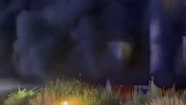 Избио стравичан пожар: Огромна територија је у питању, 400 ватрогасаца на ногама (ВИДЕО)