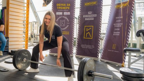 Трудноћа није болест: Сања Миладиновић руши предрасуде и доказује да је теретана идеално место за будуће маме