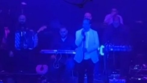 Kada je zapevao ovaj hit, nastao je lom: Emir Habibović oborio rekorde u Nemačkoj (FOTO)