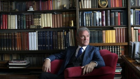 Čuvar jezika i nacionalne kulture: Za novog upravnika Blilioteke SANU izabran Slobodan Grubačić