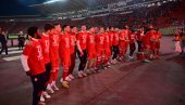Šampionsko slavlje: Fudbaleri Crvene zvezde ispred severa posle nove titule prvaka Srbije (VIDEO)