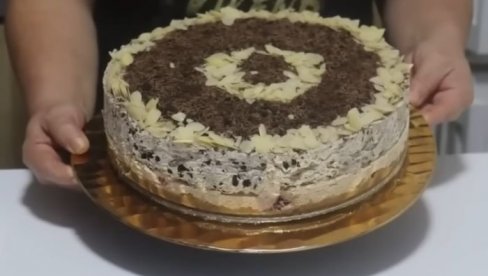 Ђурђевданска торта: Коре се не пеку, фил се не кува, укус је невероватан, а готова је за само пола сата (рецепт)