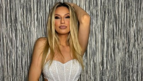 Radmila Rada Manojlović u velikom prvomajskom intervjuu za Novosti: Pevala sam i milionerima i za džabe (FOTO)