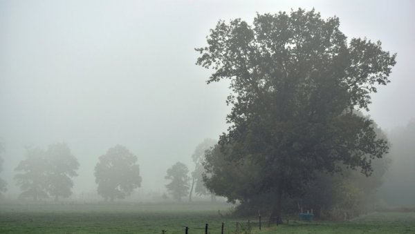 Температуре као да је новебар: За 1. мај у дебелој одећи, а на лепо време ћемо још морати да чекамо