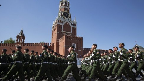 Parada u Moskvi bez vojne tehnike: Iz Kremlja otkrili razlog