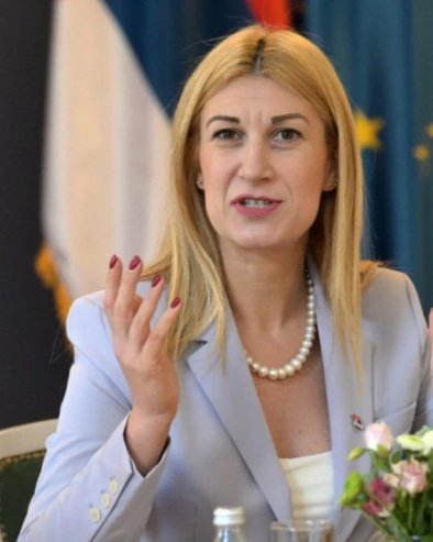 Недопустив ниво шовинизма и непримереног говора, под плаштом тобожњег хумора: Јовановићева осудила срамне изјаве водитеља Нове С