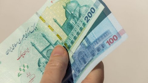 Nagli pad: Neviđeno potonuće ove valute