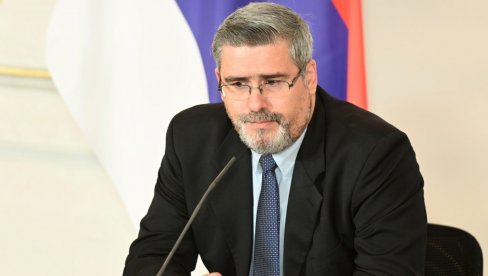 POSEBAN NIVO SRAMOTE Starović raskrinkao Ponoša: On u svojoj mržnji prema Vučiću relativizuje pokušaj ubistva u Potočarima