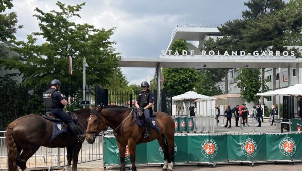 СПРЕМА СЕ ХАОС НА РОЛАН ГАРОСУ! Тенисери одлучили - одлазе након 15 минута