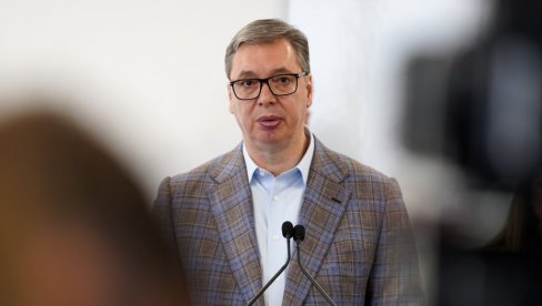 Упркос светским ломовима, Вучић поручује: Ми се боримо за то да људи не остану без посла