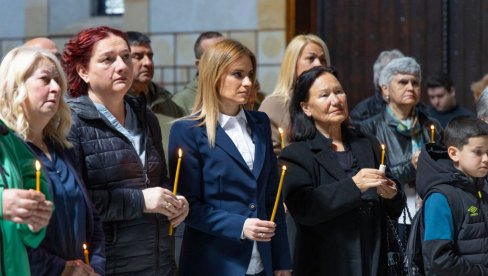 Po prvi put u kalendaru državnih ceremonija: U Crkvi Svetog Marka služen parastos stradalima u hrvatskoj operaciji Bljesak (FOTO)