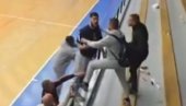 Помрачење! Калинић се потукао са навијачима након меча (Видео)