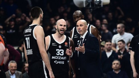 ZVANIČNO! Nik Kalates će i dalje nositi crno-beli dres, ali ne Partizanov
