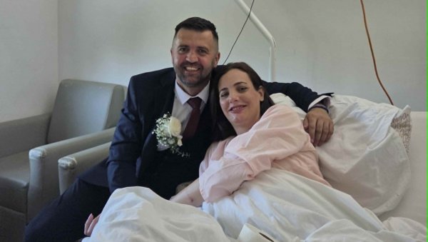Судбоносно Да у - болничкој соби: Несвакидашње венчање у Источном Сарајеву