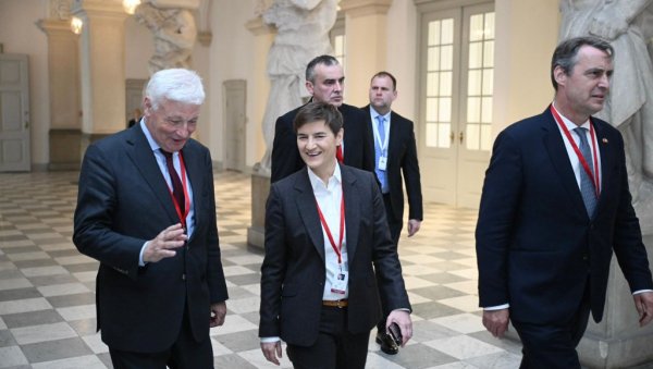Брнабићева у Копенхагену, на пријему код краља Данске Фредерика Десетог: Сутра учествује на Конференцији председника парламената