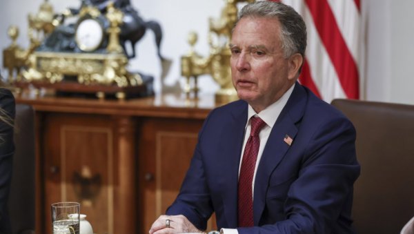 Виткоф поручује: Преговарамо са Ираном док разматрамо предлоге за окончање рата