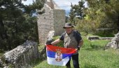 U grčkom mestu Serviji, prvom srpskom gradu kojeg je u istoriju upisao romejski car Porfirogenit: Ime i Dušanova kula nadživeli imperije