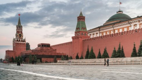 ГОРИ МОСКВА: Пожар на Црвеном тргу