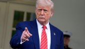 ЈЕДАН ОД НАЈВЕЋИХ СВИХ ВРЕМЕНА, УПРАВО ЈЕ ПРЕМИНУО Трамп се огласио поводом смрти Теда Тарнера, па осуо паљбу по Си-ен-ен-у