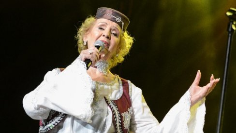 Prava istina o najvećem hitu Lepe Lukić: Pesma uopšte nije bila namenjena njoj