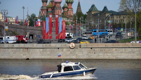 МОСКВА УДАРИЛА НА ЗАПАД: Санкције нису успеле, сада отимају руске бродове