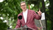 ТО ЈЕ САД ПОДГРЕВАЊЕ КРОМПИРА, А ПОДГРЕЈАН КРОМПИР МАЛО КО ХОЋЕ Вучић оштро о блокадерима и хапшењу Мишића