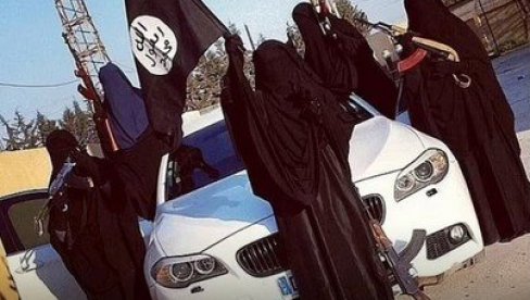 УЗБУНА НА АЕРОДРОМИМА У АУСТРАЛИЈИ: Полиција улетела у авионе чим су слетели у Мелбурн и Сиднеј - три опасне жене ухапшене