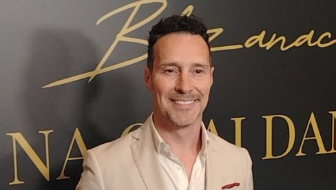 NA OVAJ DAN: Nenad Jovanović Blizanac promovisao prvi studijski album - Pesma Jovana je za moju ženu (FOTO)