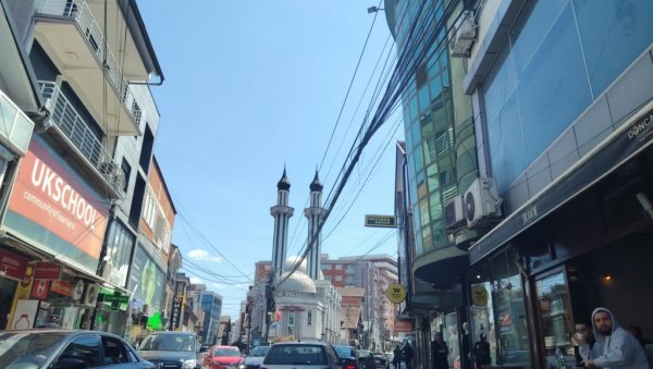 ШОПИНГ ПРЕЧИ И ОД СВЕТИЊА: Брука - Гњилане у понуди агенција из Ниша и Лесковца (ФОТО)