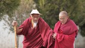 25 TIBETANSKIH PRAVILA ZA SREĆU: Kad ih jednom savladate, ništa više neće moći da vas izbaci iz koloseka