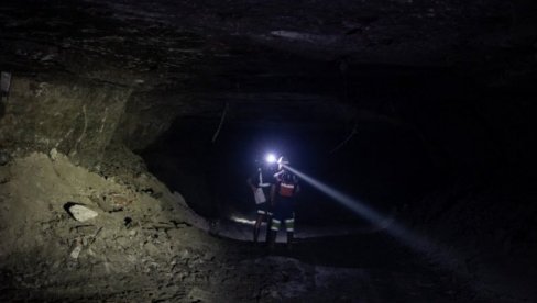 VELIKA TRAGEDIJA U RUDNIKU ZLATA: Tela izvlače iz jame, najmanje 10 mrtvih (FOTO/VIDEO)