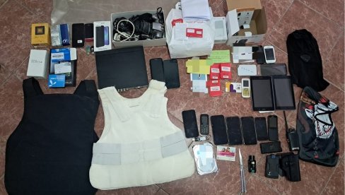 ХАПШЕЊЕ У ХЕРЦЕГ НОВОМ: Осумњичени за праћење полицијских службеника