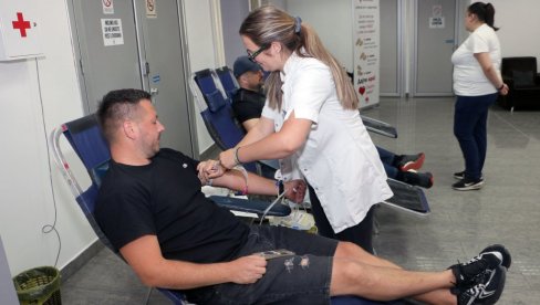 PRIZNANJA HUMANIM LJUDIMA U SMEDEREVU: I gradonačelnica među višestrukim davaocima krvi