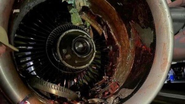 ЉУДИ СУ ПОЧЕЛИ ДА ВРИШТЕ, ДЕЦА ДА ПЛАЧУ Нови хорор снимак са аеродрома - Авион убија човека на писти (ВИДЕО)