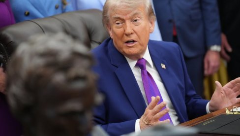 ИЛИ ДОБАР СПОРАЗУМ ЗА САД, ИЛИ БОМБАРДЕРИ ПОНОВО ПОЛЕЋУ! Трамп прети Ирану војном акцијом