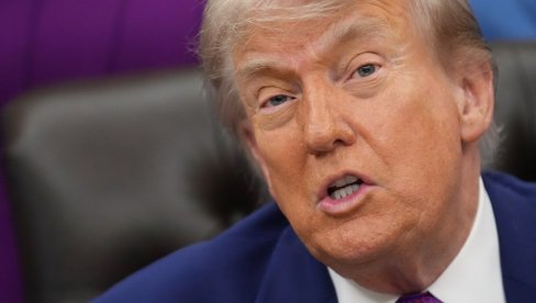 TRAMP SE POHVALIO: Si kupuje američke avione