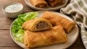 ХРСКАВЕ ПАЛАЧИНКЕ СА МЕСОМ: Освајају на први залогај