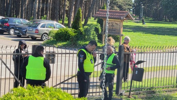 ЈОШ ЈЕДАН ФИЈАСКО БЛОКАДЕРА: Позвали цео Шабац, дошло им троје људи