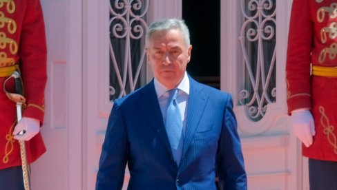 MILO PONOVO IGRA NA KARTU SRBIJE: Da li Đukanović pokušava da obnovi političku matricu na kojoj je gradio svoju moć skoro tri decenije?