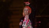 OGLASILA SE VESNA ZMIJANAC: Pozlilo joj pred koncert, sada objavila ovo (FOTO)