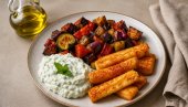 ХРСКАВИ ПОХОВАНЈИ КАЧКАВАЉ СА ПОВРЋЕМ: Савршен ручак који спаја хрскаво, кремасто и освежавајуће